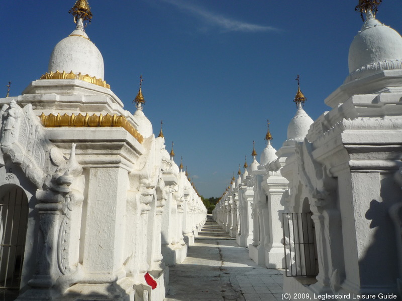 Kuthodaw Pagoda03